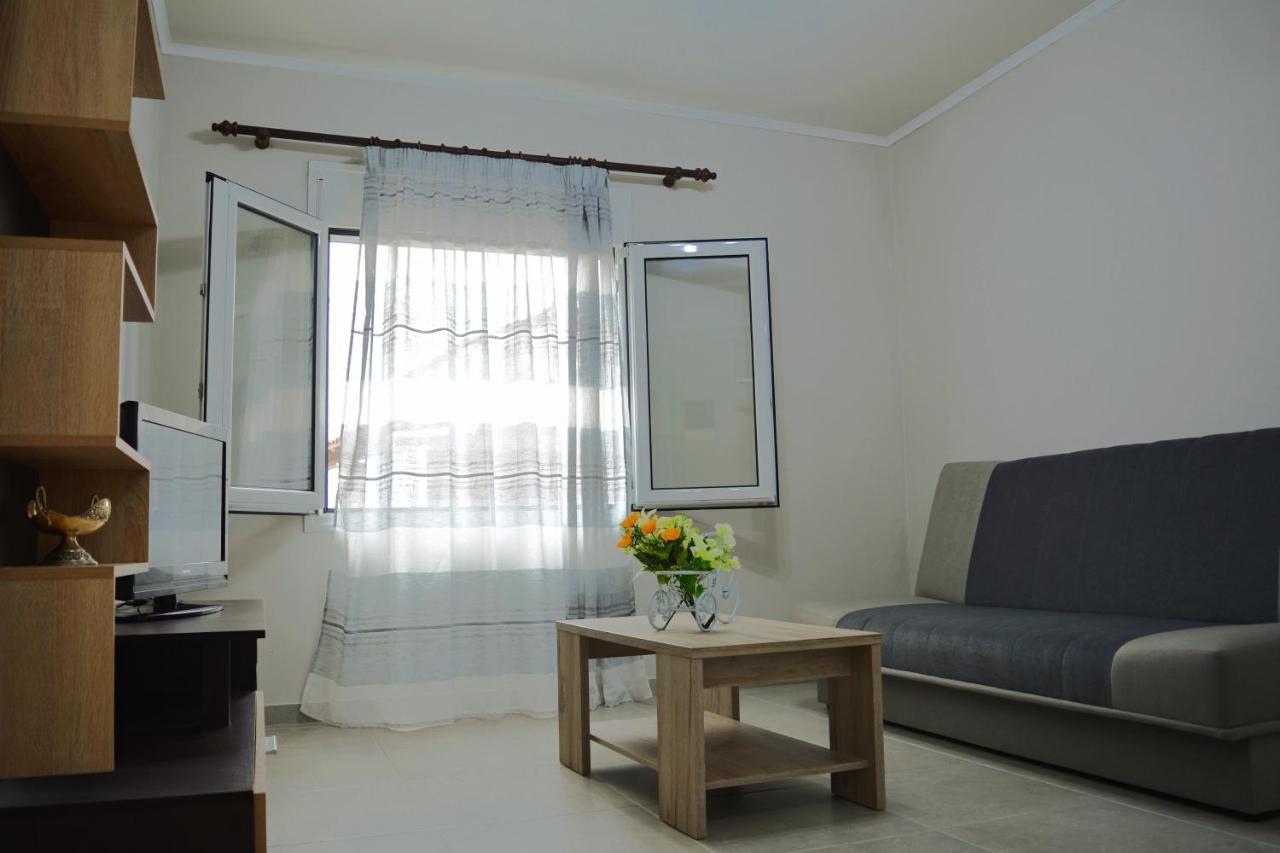 Apartamento Spiros Full House In Marathias Exterior foto